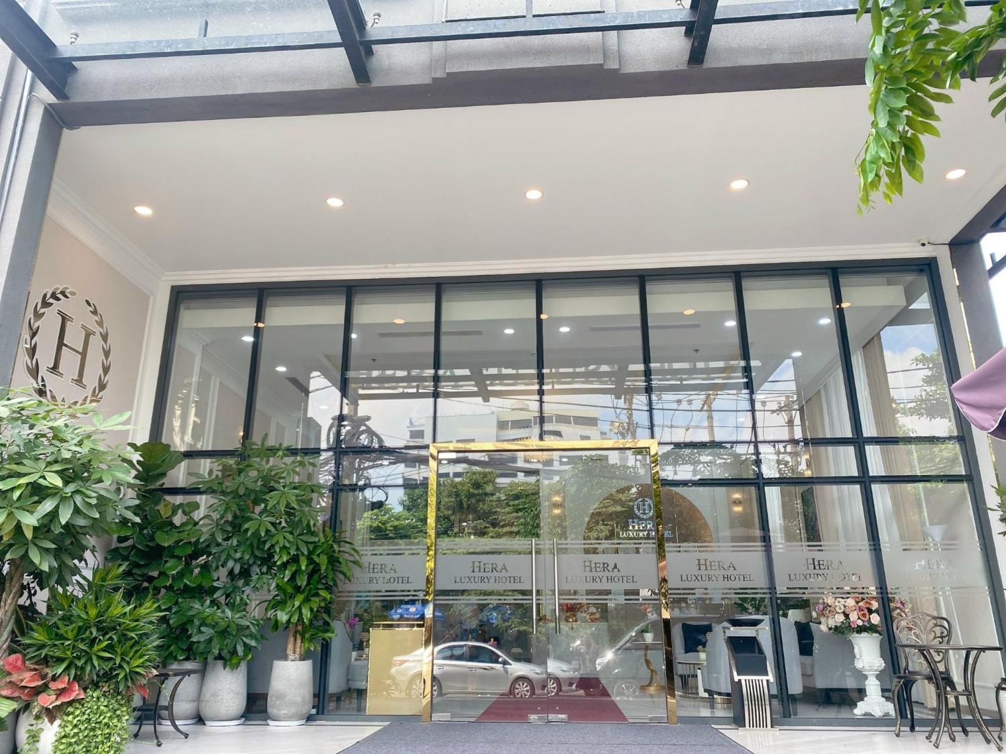 Hera Luxury Hotel Хошимин Экстерьер фото