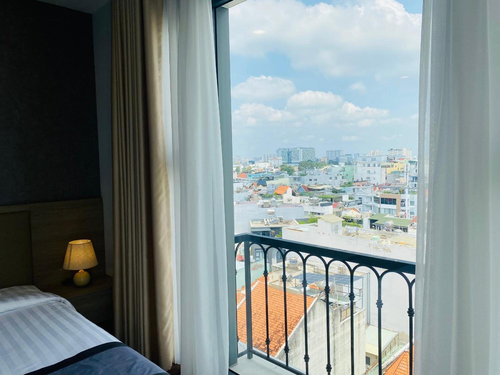 Hera Luxury Hotel Хошимин Экстерьер фото