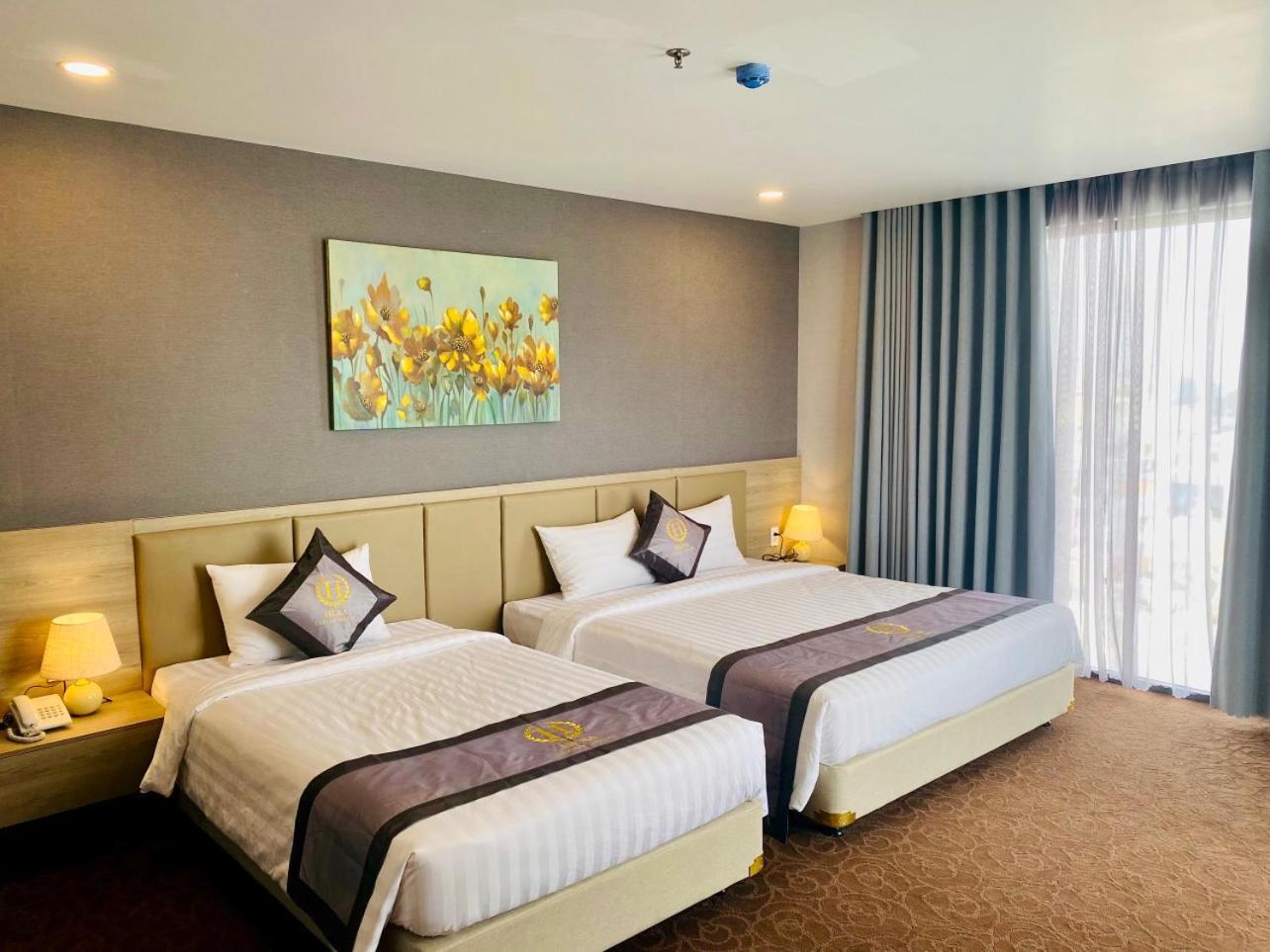 Hera Luxury Hotel Хошимин Экстерьер фото